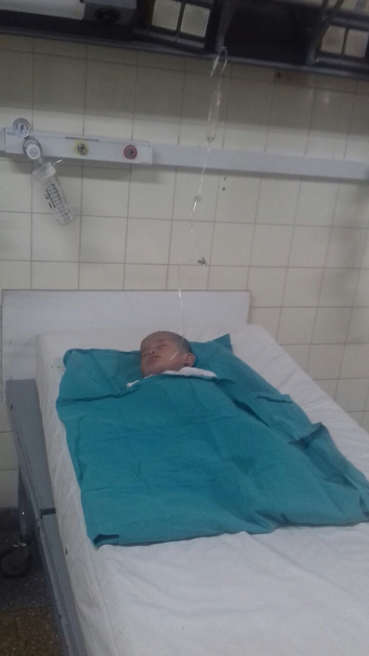 Organizan kermesse solidaria para Abraham, un niño tarijeño con síndrome de Wiskott-Aldrich