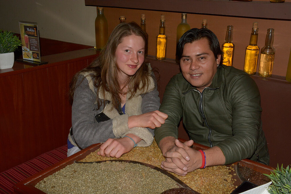 Con la familia  en el Café Mokka