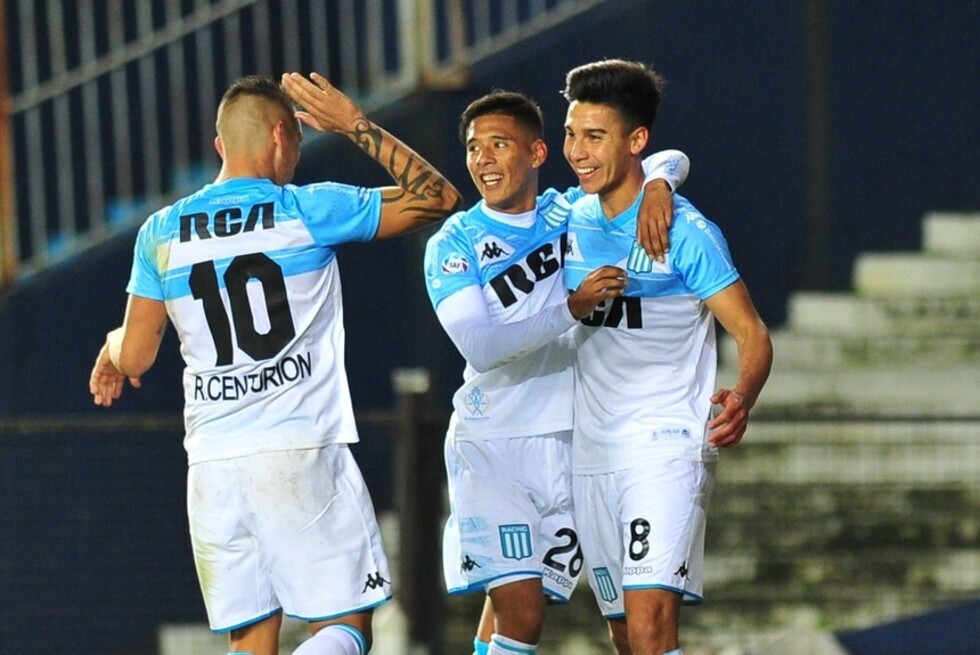 López y Pol le dan la victoria a Racing ante Vélez Sarsfield