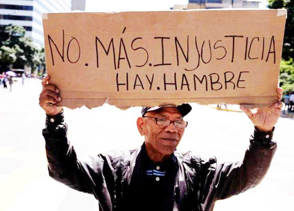 Venezuela: Pensionados piden a los bancos pago de mensualidad