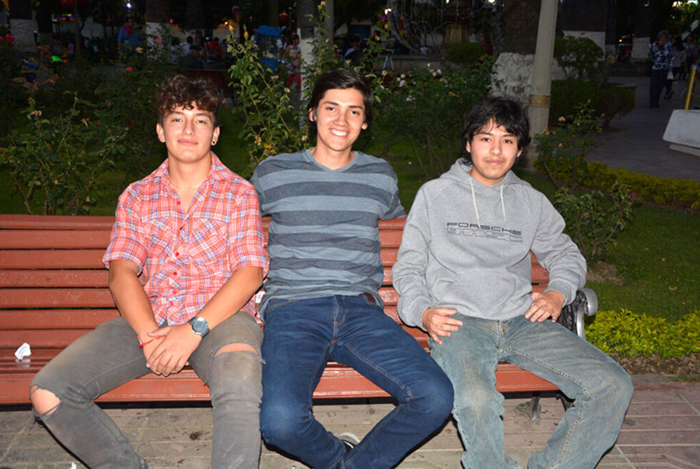 Día de plazuela  con los amigos