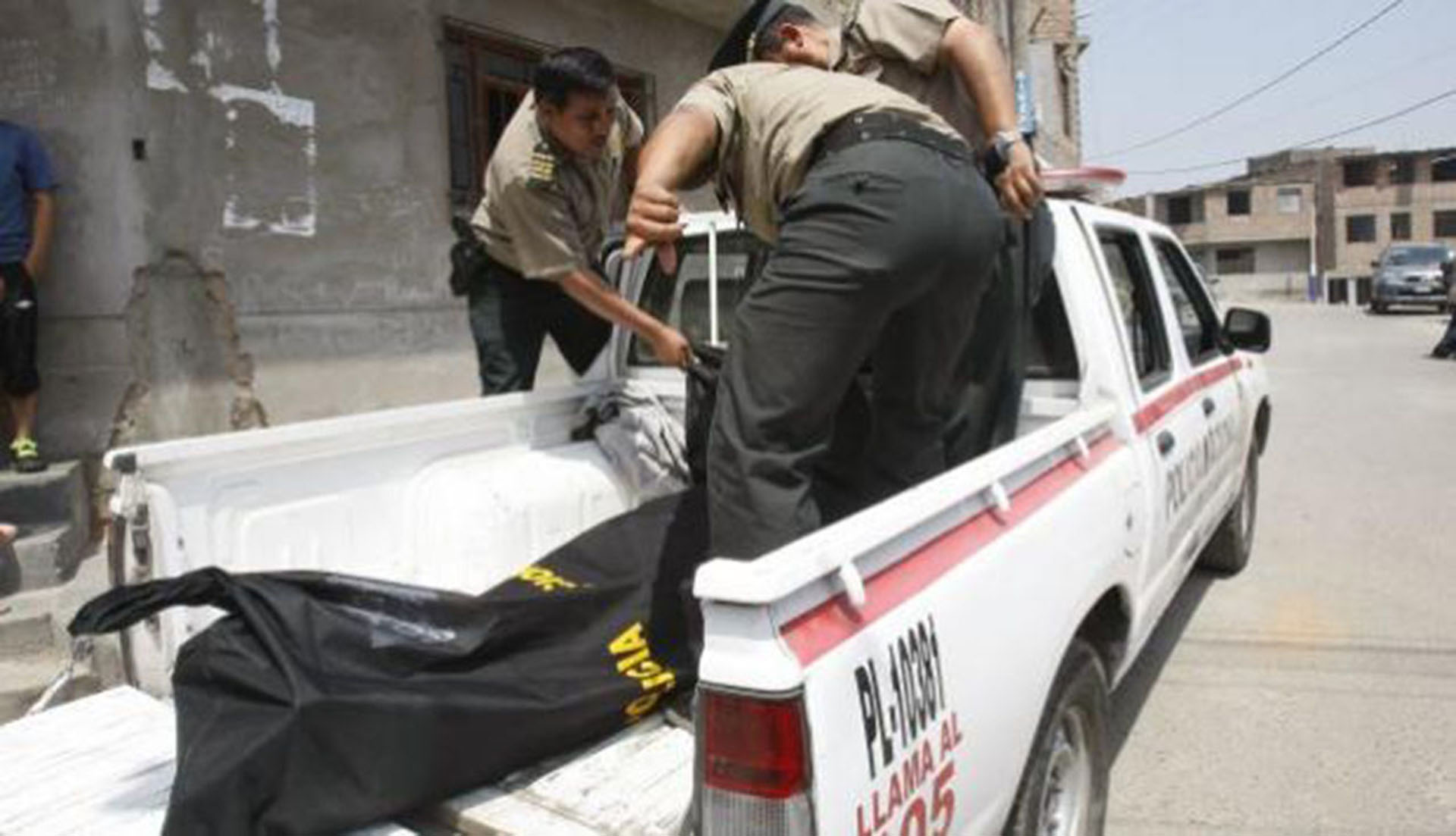 Policía acusado de abuso de hijastra se suicidó
