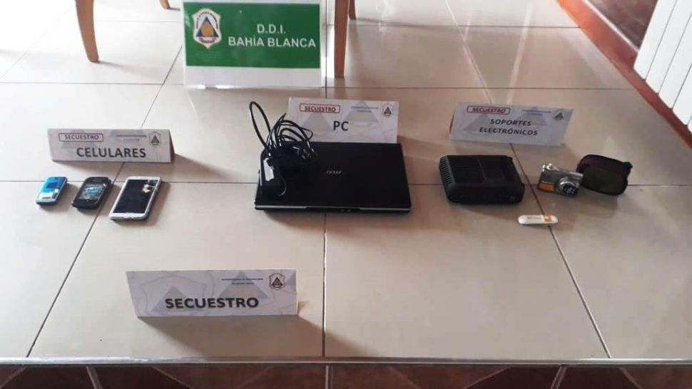Un abuelo le  mandaba fotos de su pene a niña