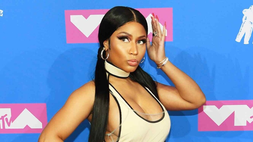 Nicki Minaj  contraataca  a Card B