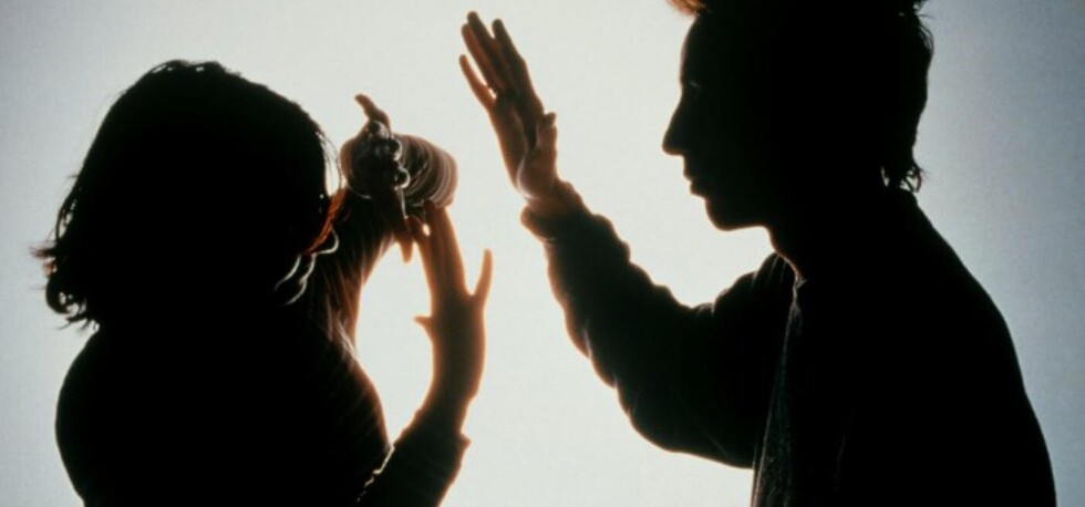 Madre e hijo se denuncian por violencia en la familia