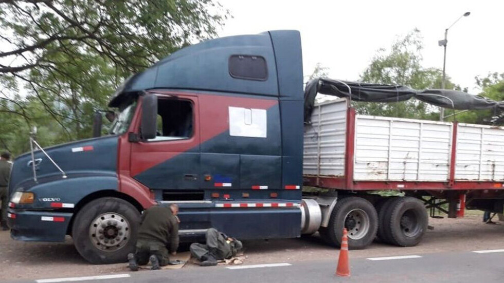 Interceptan  camión con  más de 90 kg de cocaína