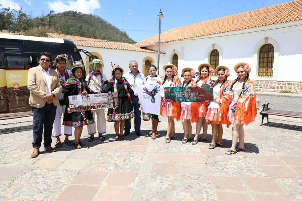Las Bandeñitas  de Liliana Poita en Sucre