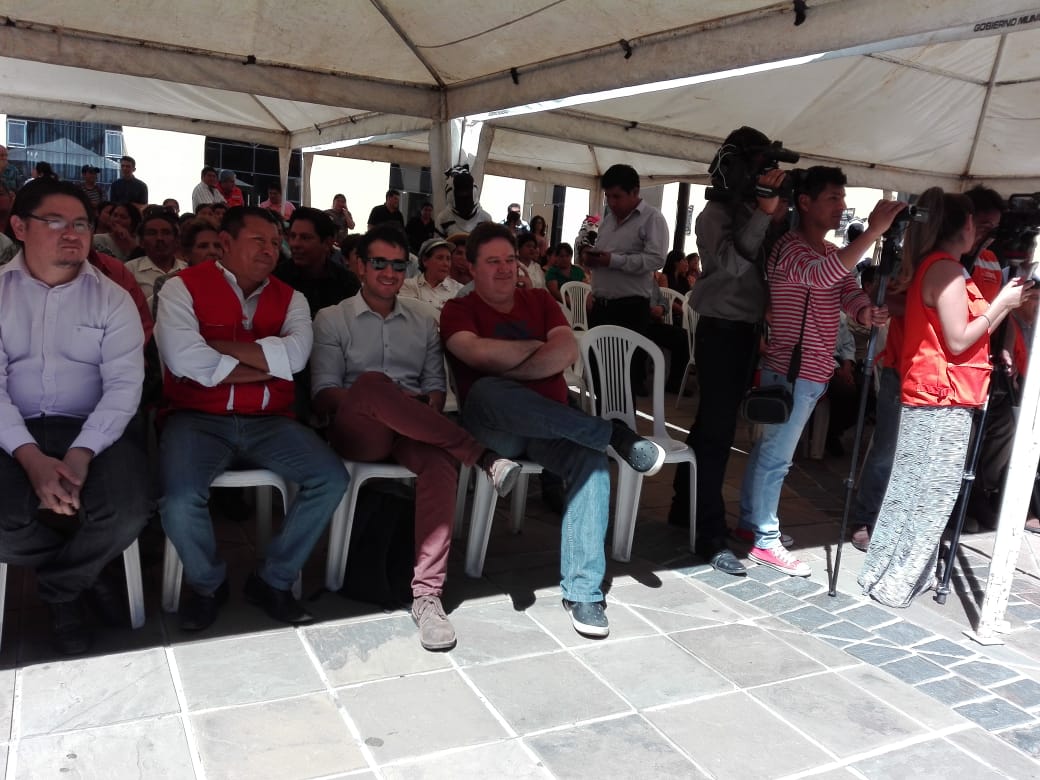 Firman contrato para construcción de la PTAR San Blas
