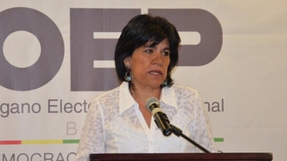 Katia Uriona presenta su renuncia al Tribunal Supremo Electoral