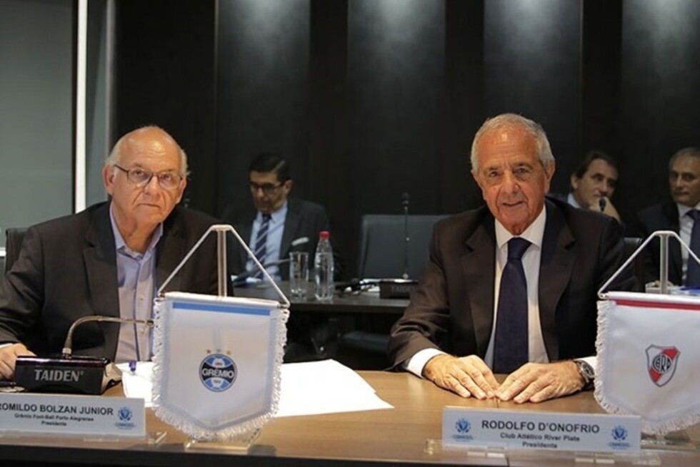 Romildo Bolzan, presidente de Gremio: "La Conmebol se achicó"