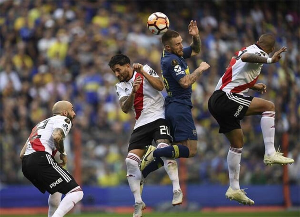 Boca Juniors y River Plate empatan en la superfinal de infarto de la Copa Libertadores