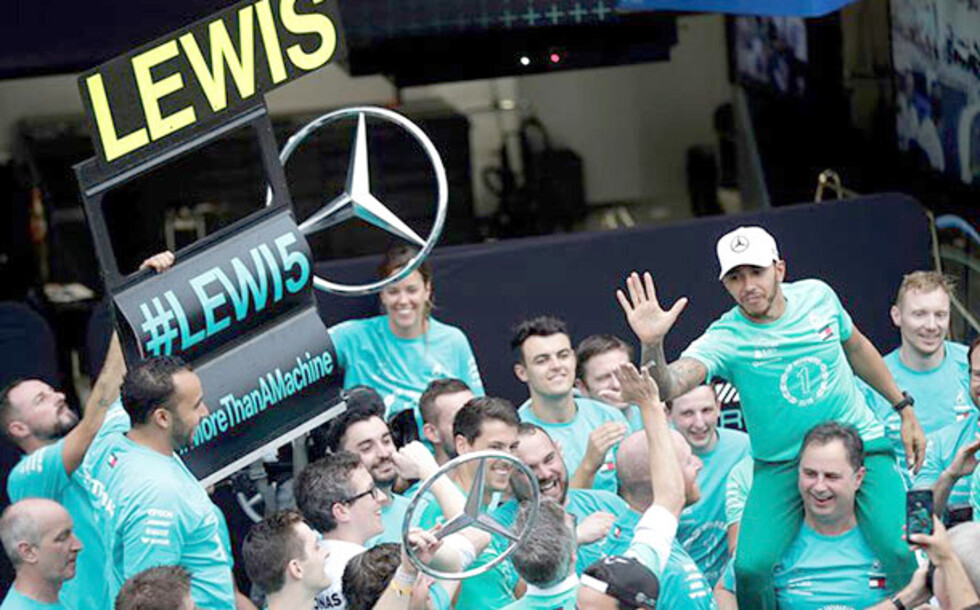 Mercedes festejó el título de constructores en Brasil