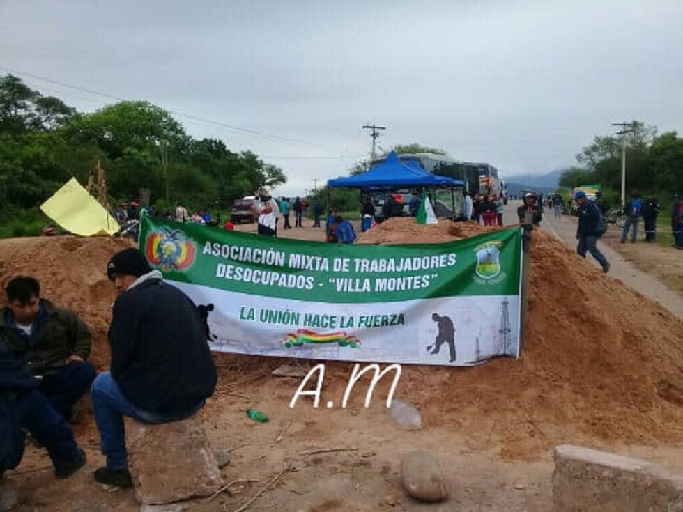 Existen cuatro puntos de bloqueo en Villa Montes en defensa del 45%