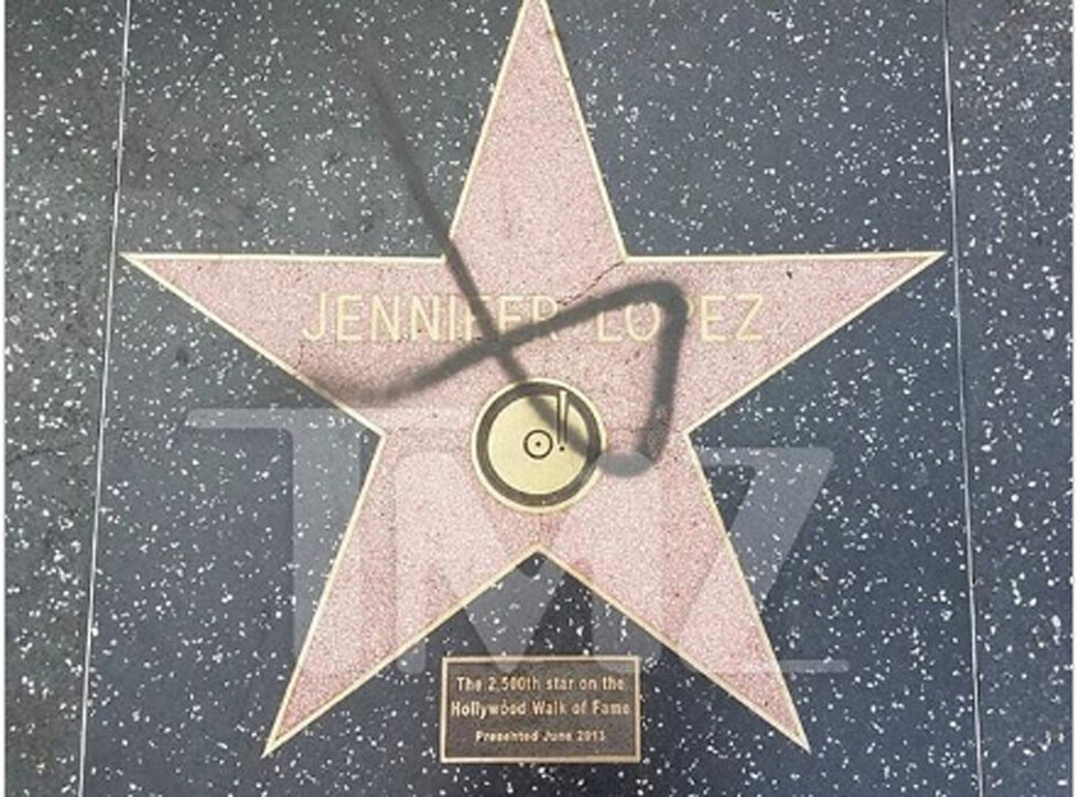 La estrella de  JLo sufrió de  vandalismo