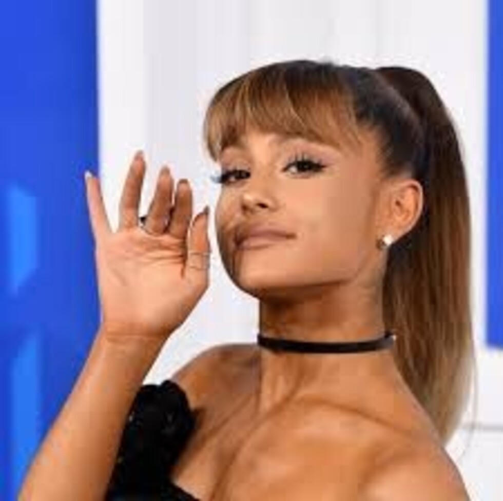 Ariana Grande lanza su nuevo video