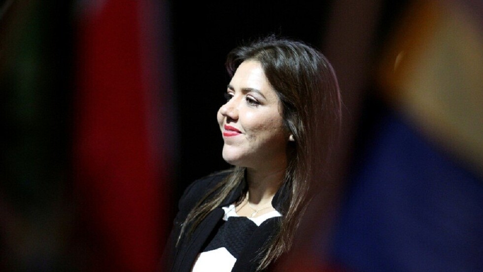 Renuncia la vicepresidenta de Ecuador en medio de escándalos de corrupción