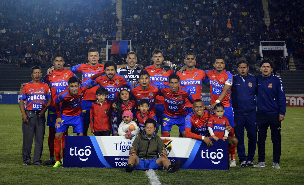 La “U” se aferra a permanecer en el fútbol profesional