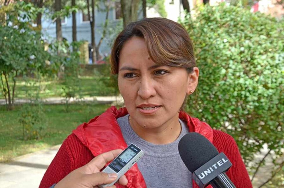 Mujer fue encontrada muerta y con varios cortes en el cuello