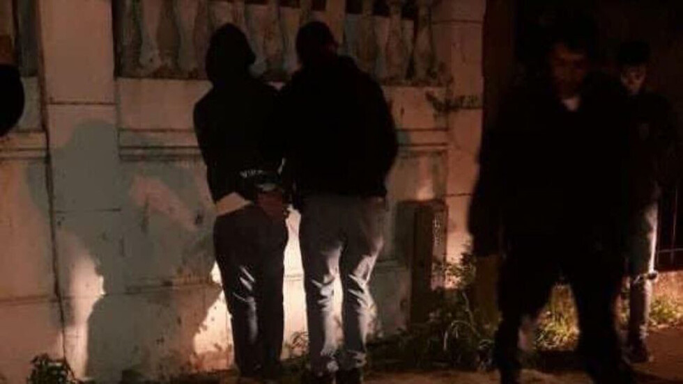 Detienen a ex policía por intentar matar a su mujer