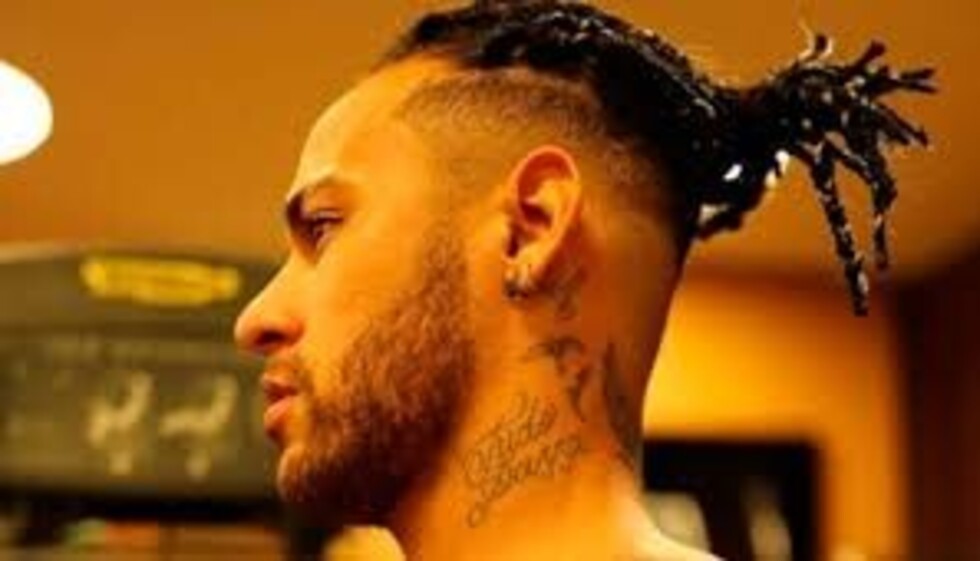 Neymar  Jr cambió de look y estalló la red