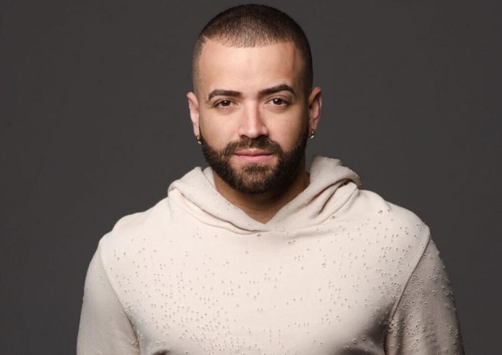 Demandan a Nacho por comprar una casa