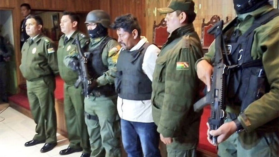 Policía atrapa al acusado de feminicidio en La Asunta