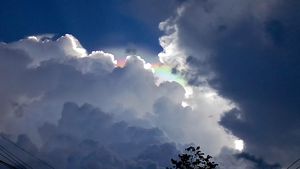 Halo solar es apreciado por tarijeños