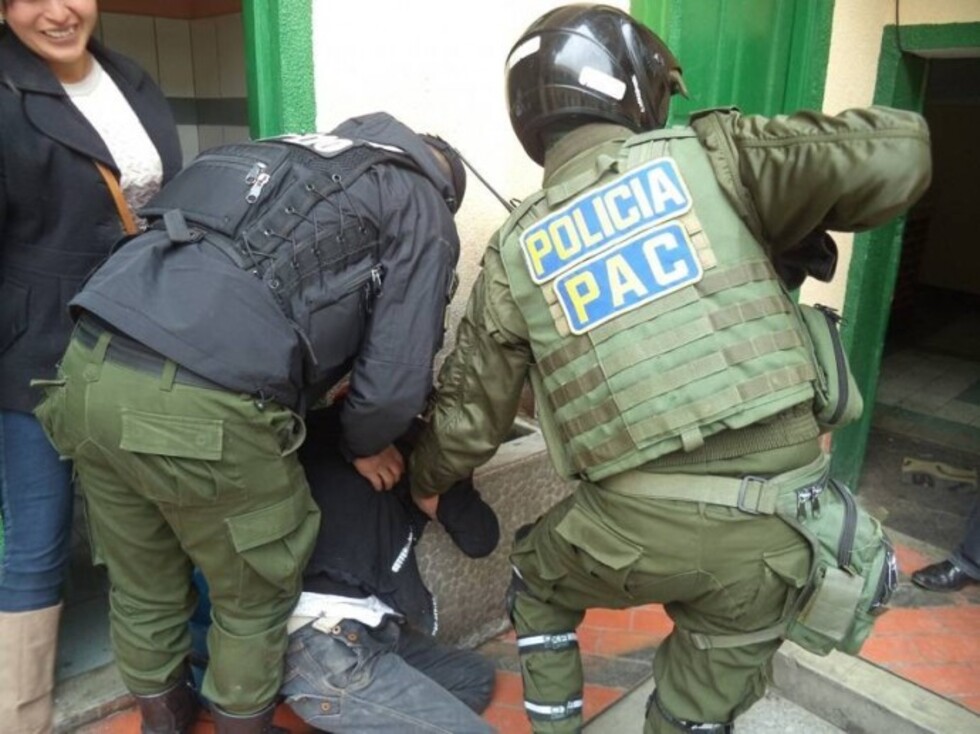 Policía captura a asaltantes de periodista en Potosí