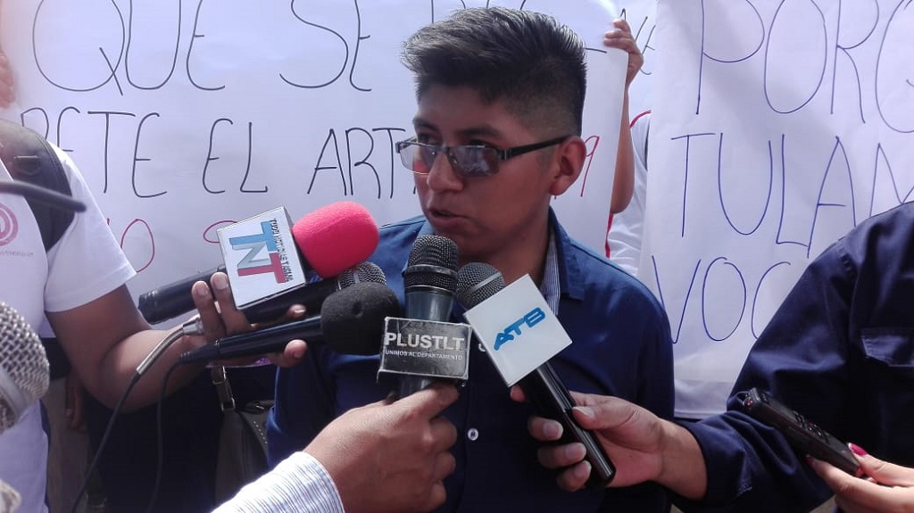Postulantes de la Esbapol rechazan la anulación del examen de admisión