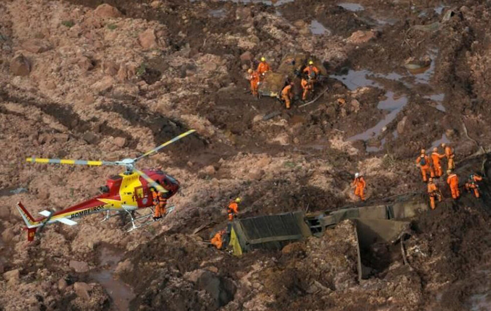 Brasil: 200 desaparecidos tras colapso de represa