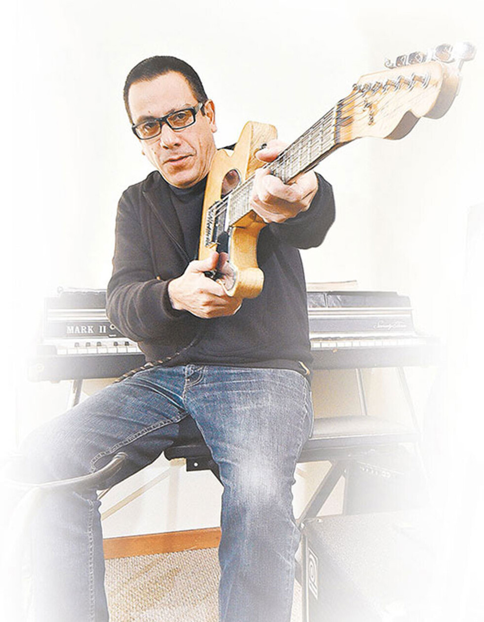 Grillo Villegas cantautor  boliviano
