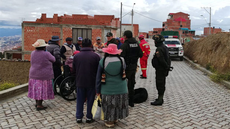 Caen arrestados por usar dinamita para mover tierra