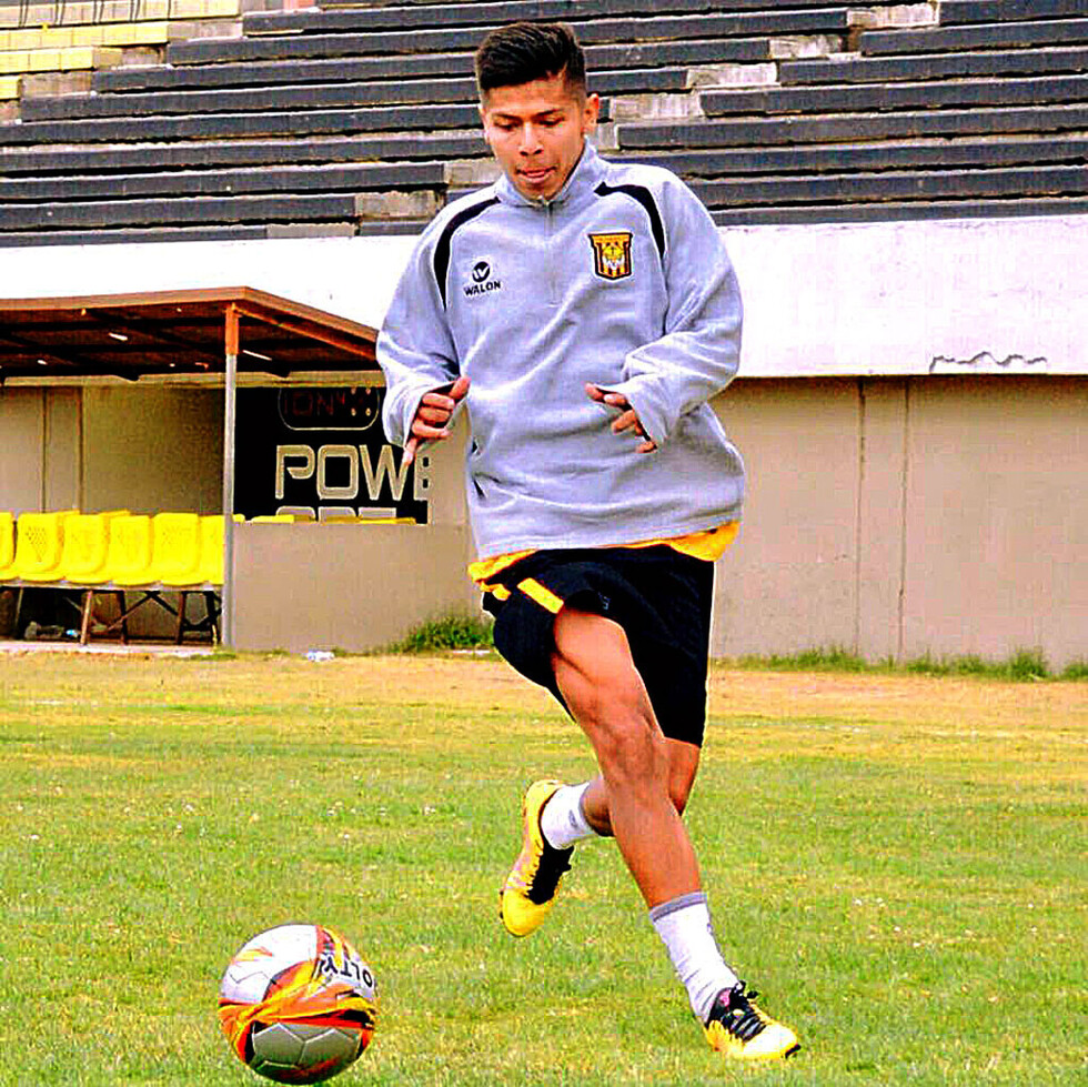Yeltsin Ovando está a un paso de jugar para San José