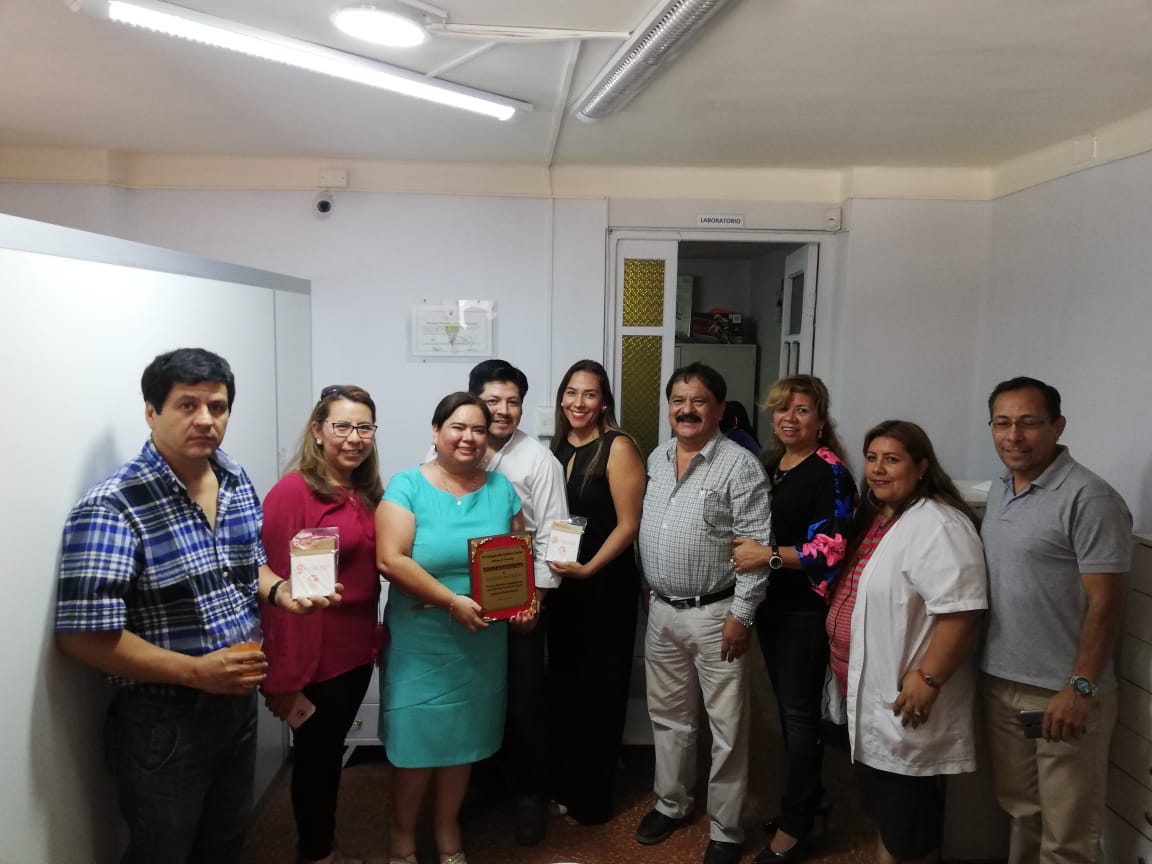 Óptica Mealla celebra 40 años  de servicio