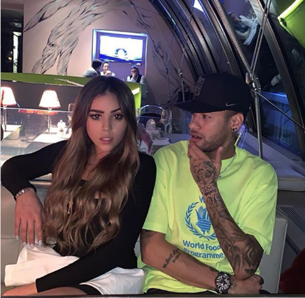 Danna Paola  felicitó a su  amigo Neymar