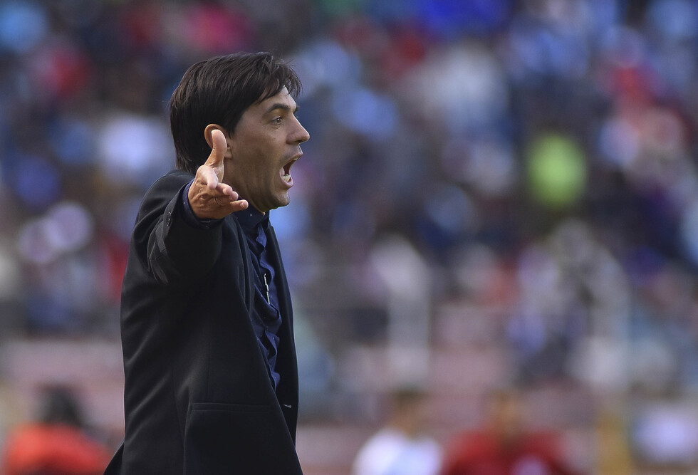 César Vigevani: “No trabajamos ni un mes con Bolívar”