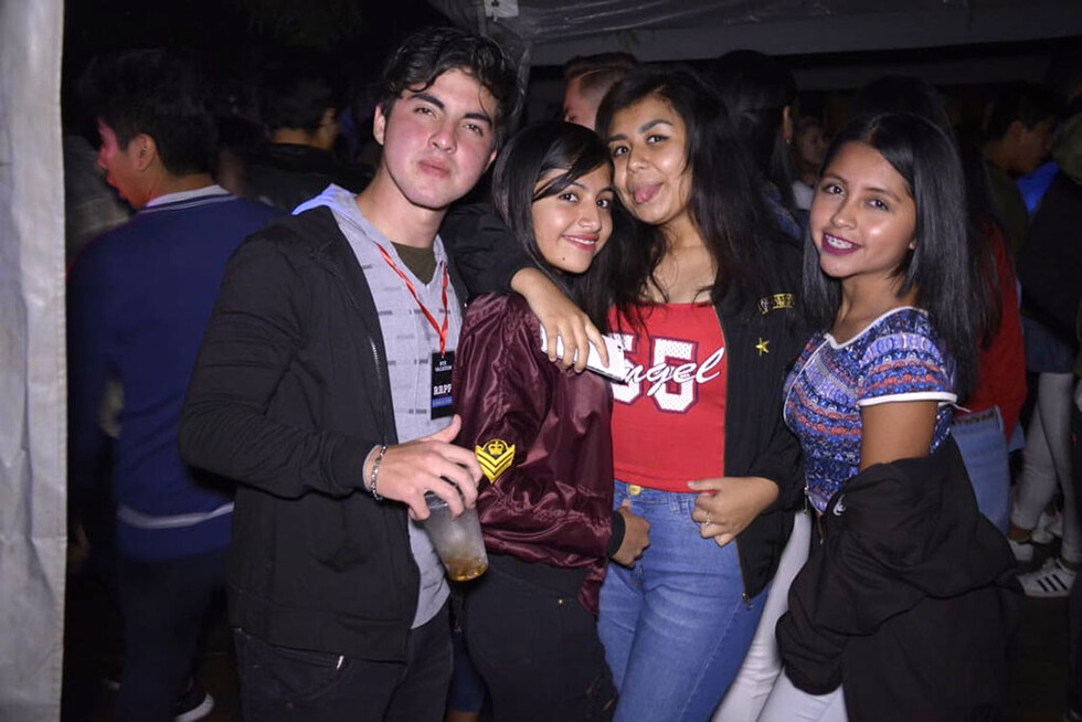 Fiesta  “Bye Vacation” en Tarija