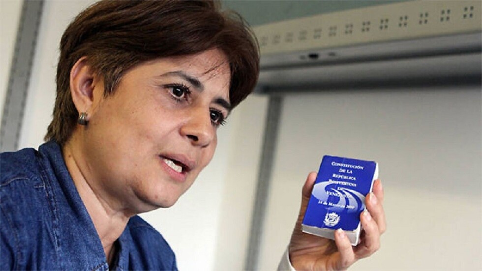 Exministra de Hugo Chávez sostiene que “Nicolás Maduro hizo mal todo”
