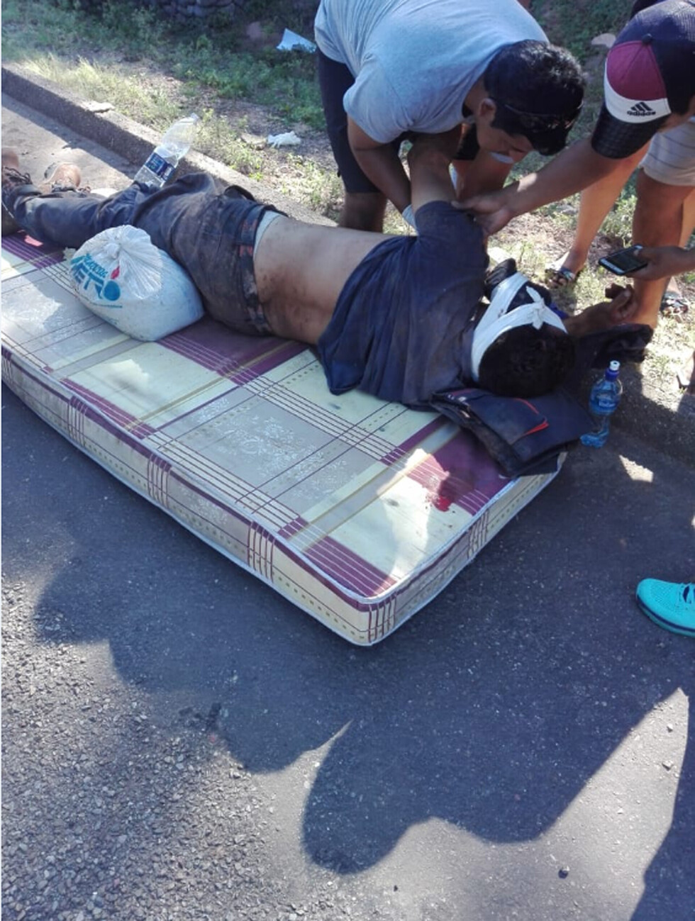 Tres hechos de tránsito dejan 2 hombres y una niña heridos