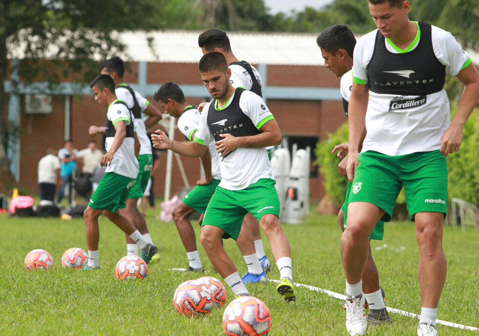 FBF espera llenar el estadio Bicentenario de Villa Tunari