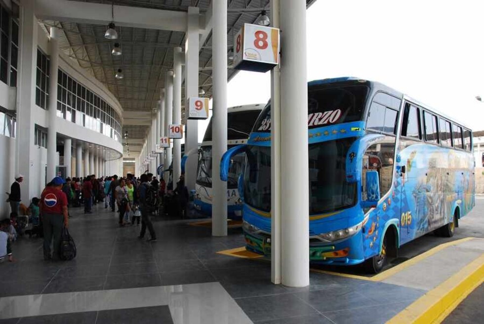 Gobierno apoyará al transporte en Cochabamba