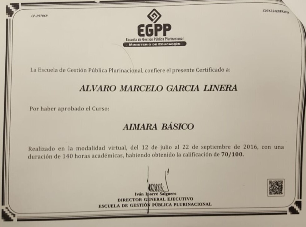 Inscripción de Morales ante el TSE incluye certificados de que es "aimara y quechua hablante"