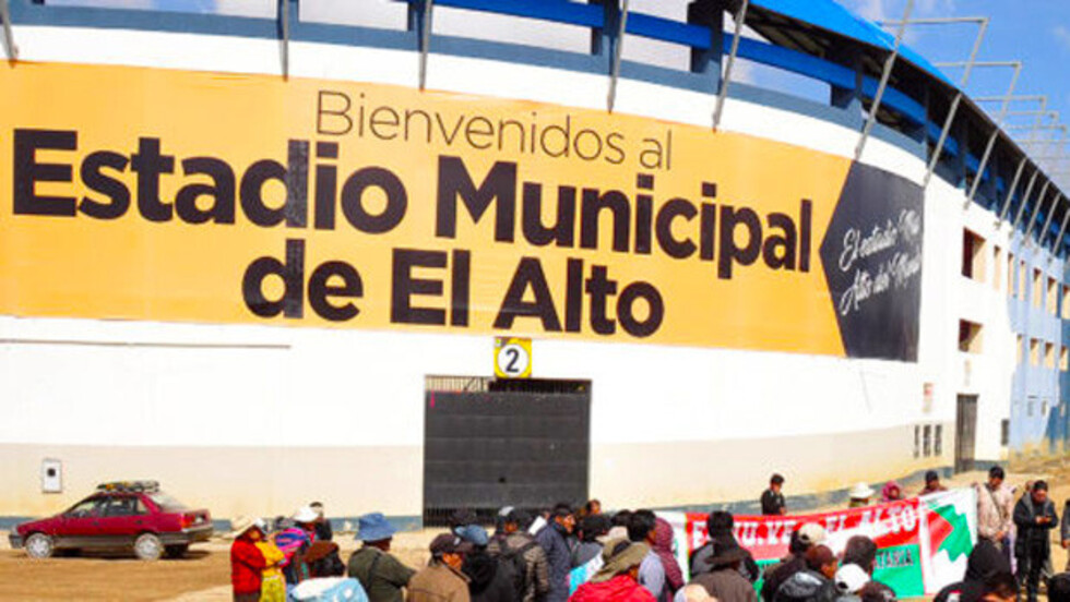 Fejuve afín al MAS quiere que estadio de El Alto pase al Gobierno central