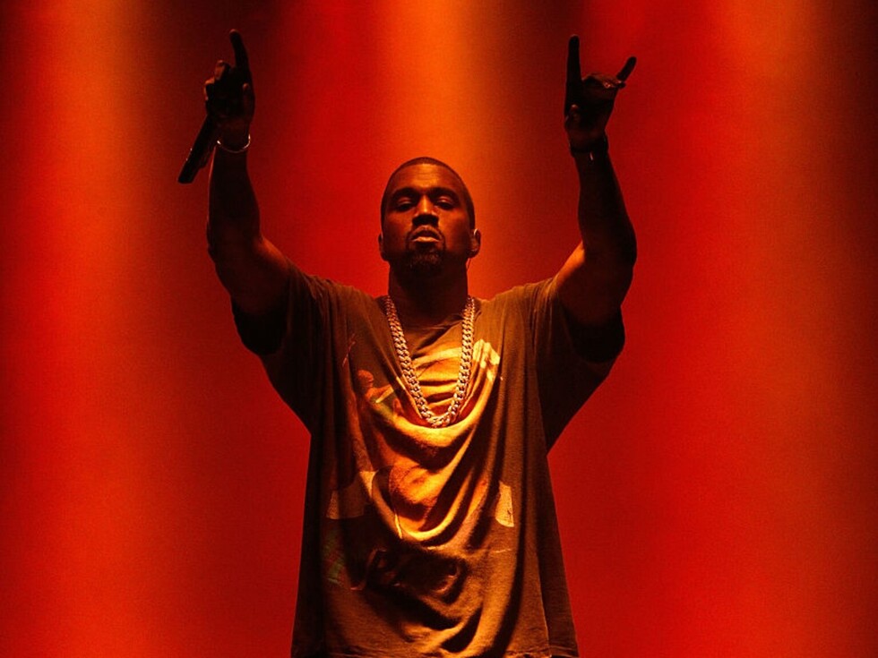 Kanye dará   servicios  religiosos