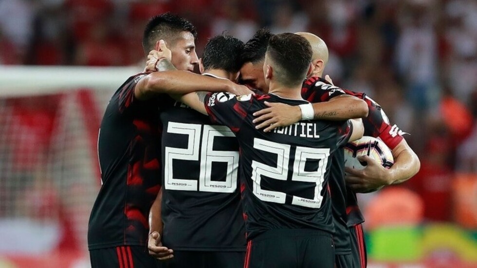 River remontó un 0-2 e igualó con Inter en Porto Alegre