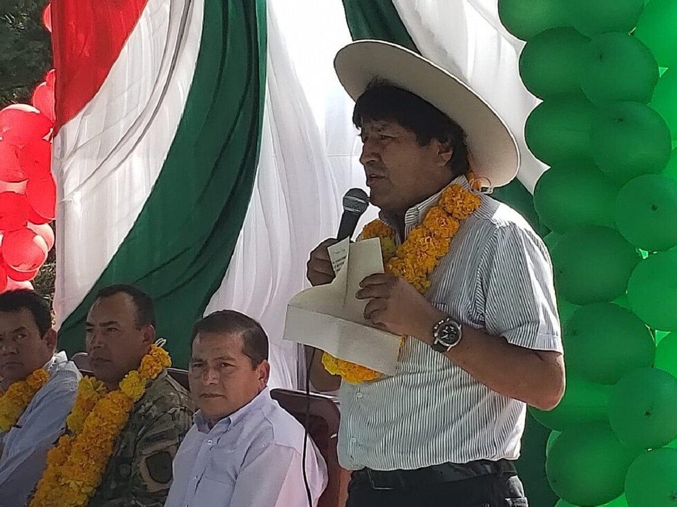 Evo: “Chicos vienen de Chile a pasar clases al lado boliviano”