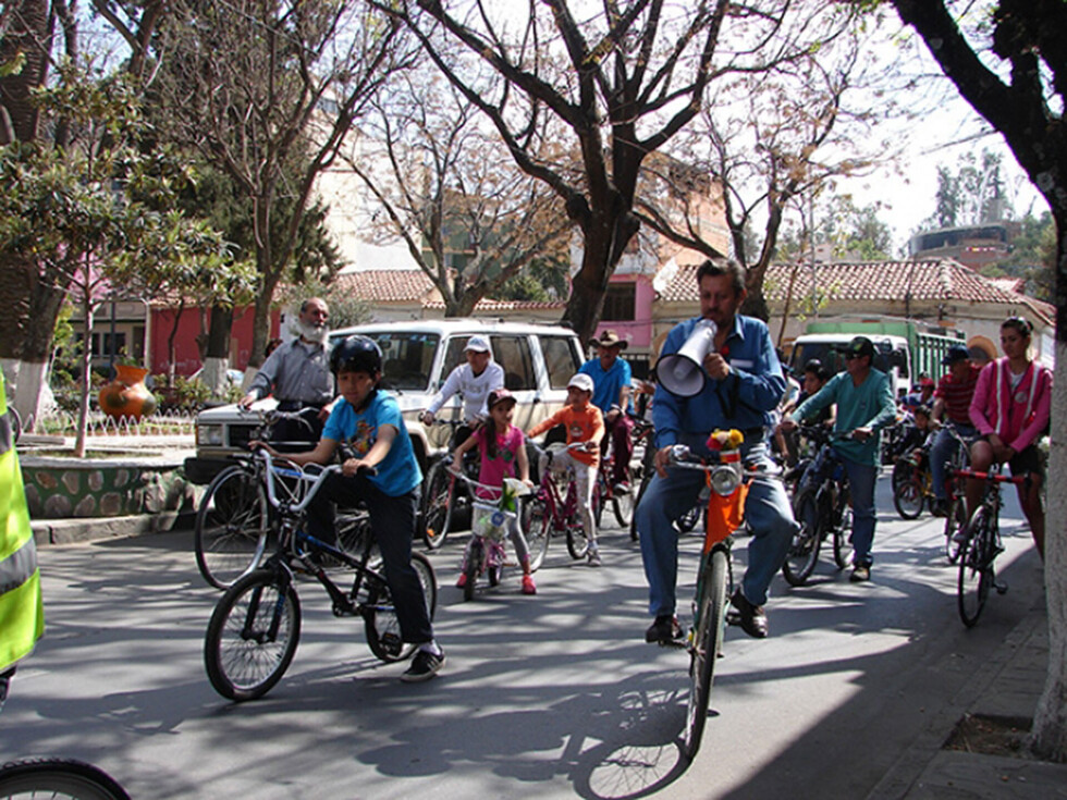 Ciclistas advierten que ley de la bicicleta se cumple “a medias”