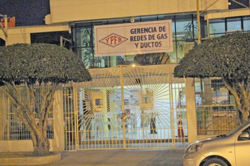 YPFB anula licitación por error en el precio