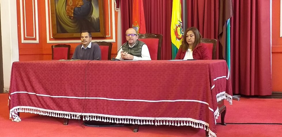 Montaño visita Tarija para conocer propuesta en torno al SUS
