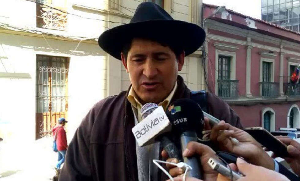 CSUTCB exige la expulsión de 12 opositores de la ALP